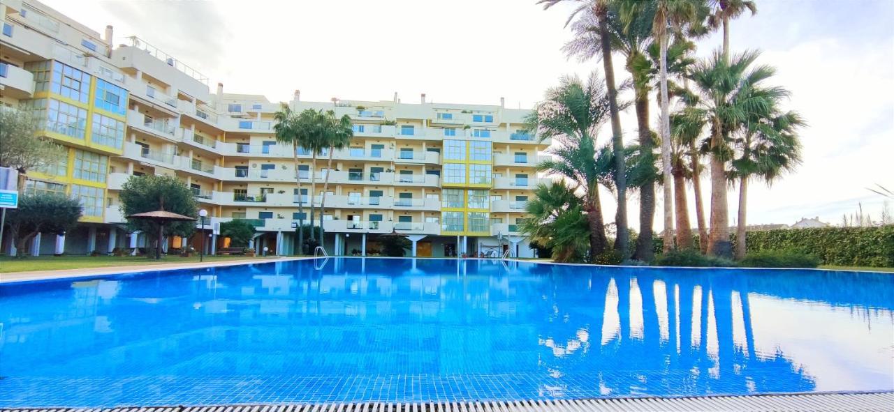 Apartamento Lagos Del Castillo By Denia Costa Екстер'єр фото